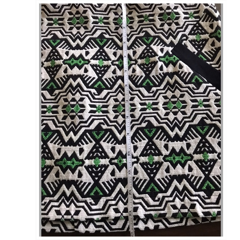 TOP Shop Aztec Print Skirt - Picture 7 of 8